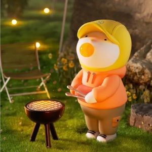 Repolar x Finding Unicorn - Spring is coming collection. UNLIMITED BBQ figure.